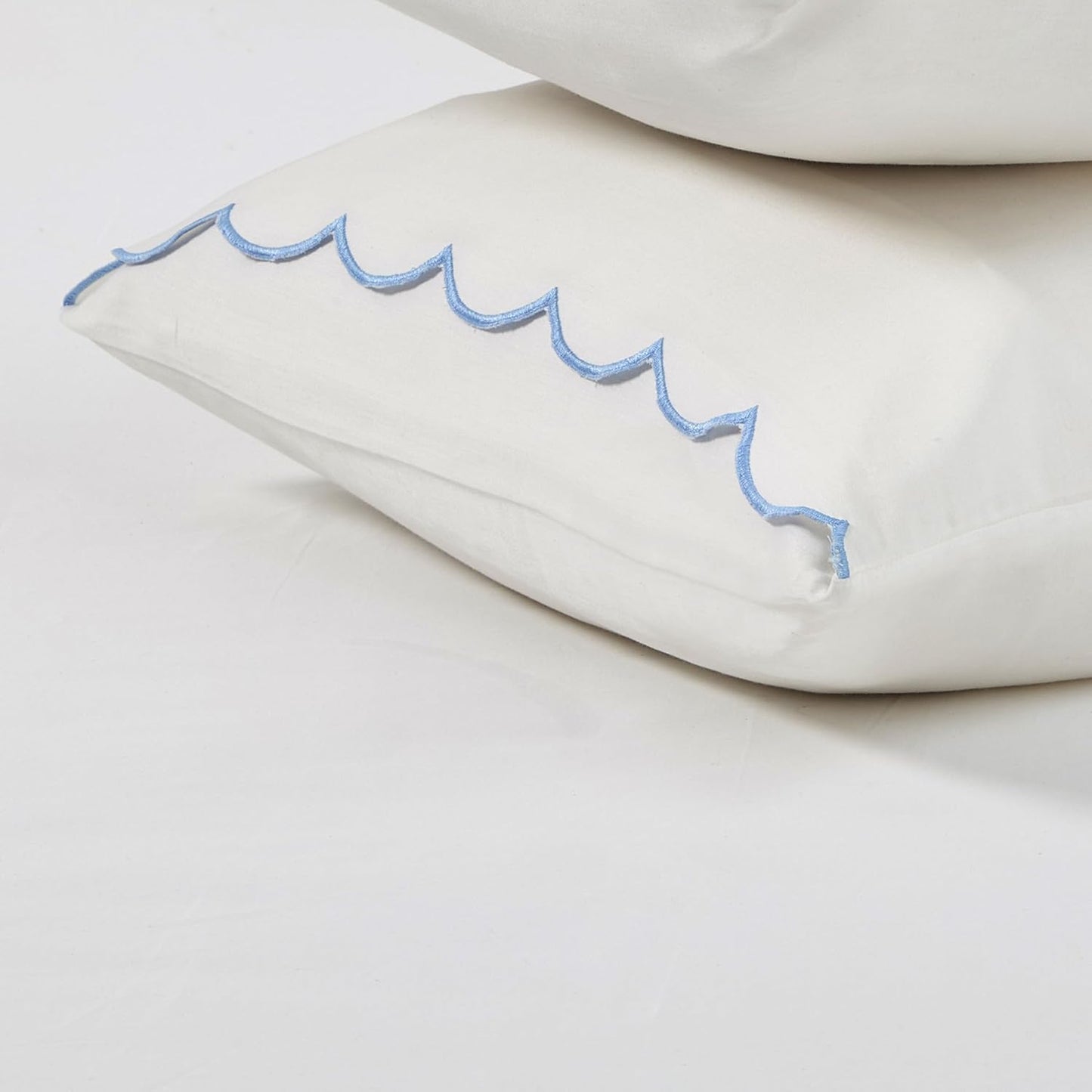 Full Size Sheet Set, 4 Piece Bed Sheets, Breathable Soft 300 TC 100% Cotton with Embroidered Scalloped Edge, 1 Flat Sheet, 1 Fitted, 2 Pillowcases, Full, White with Blue Scallop | Breathable Soft 300 TC, Embroidered Scalloped Edge, Flat, Fitted, Pillowcases