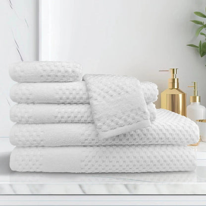 Premium Towels All over Checker Design