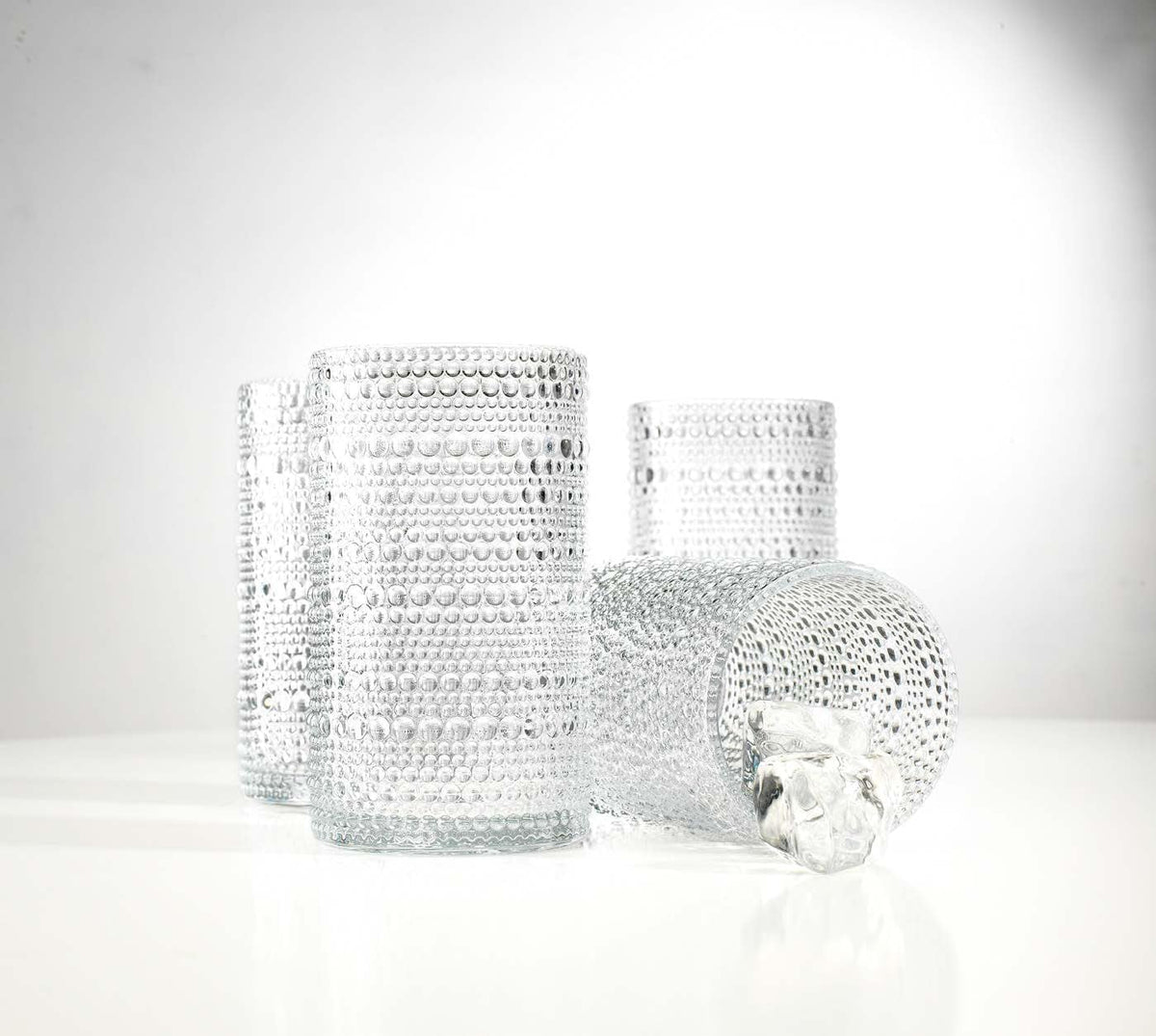Hobnail Drinking Glasses, Set of 4 Clear Vintage Beaded Glass Cups, 15 Oz. Cocktail Drinking Glassware Set, for Water Juice, Smoothies. Home, Dinner, Bar Uses.