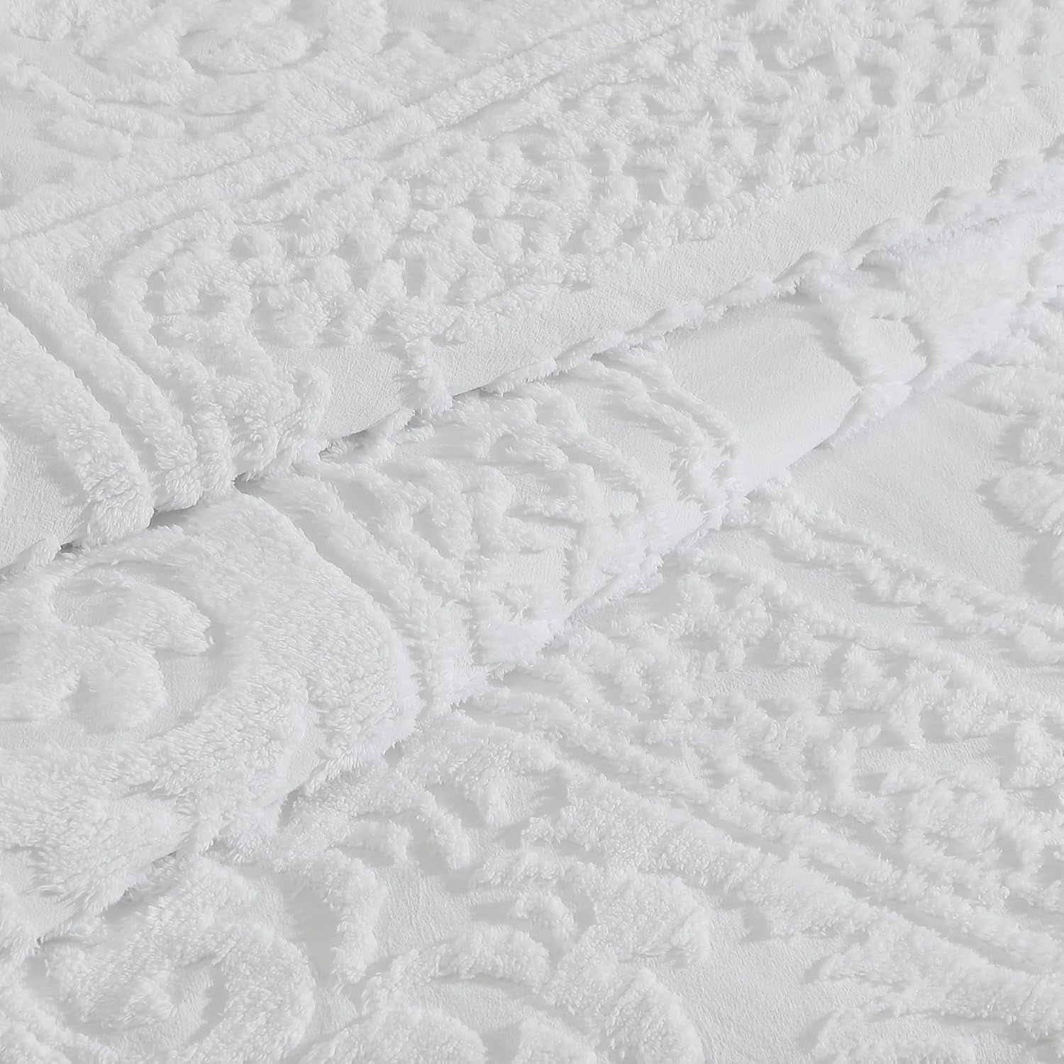 Medallion Queen Cotton Chenille Comforter Set, White | Vintage Tufted Cozy Plush 100% Cotton with Poly Fill 3-Piece Set with Large Centered Medallion Design